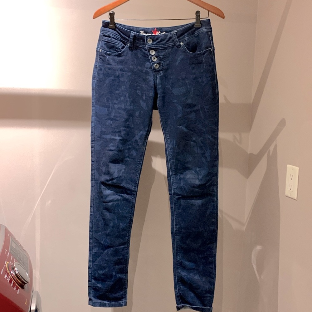Buena Vista fitted jeans🔥Small